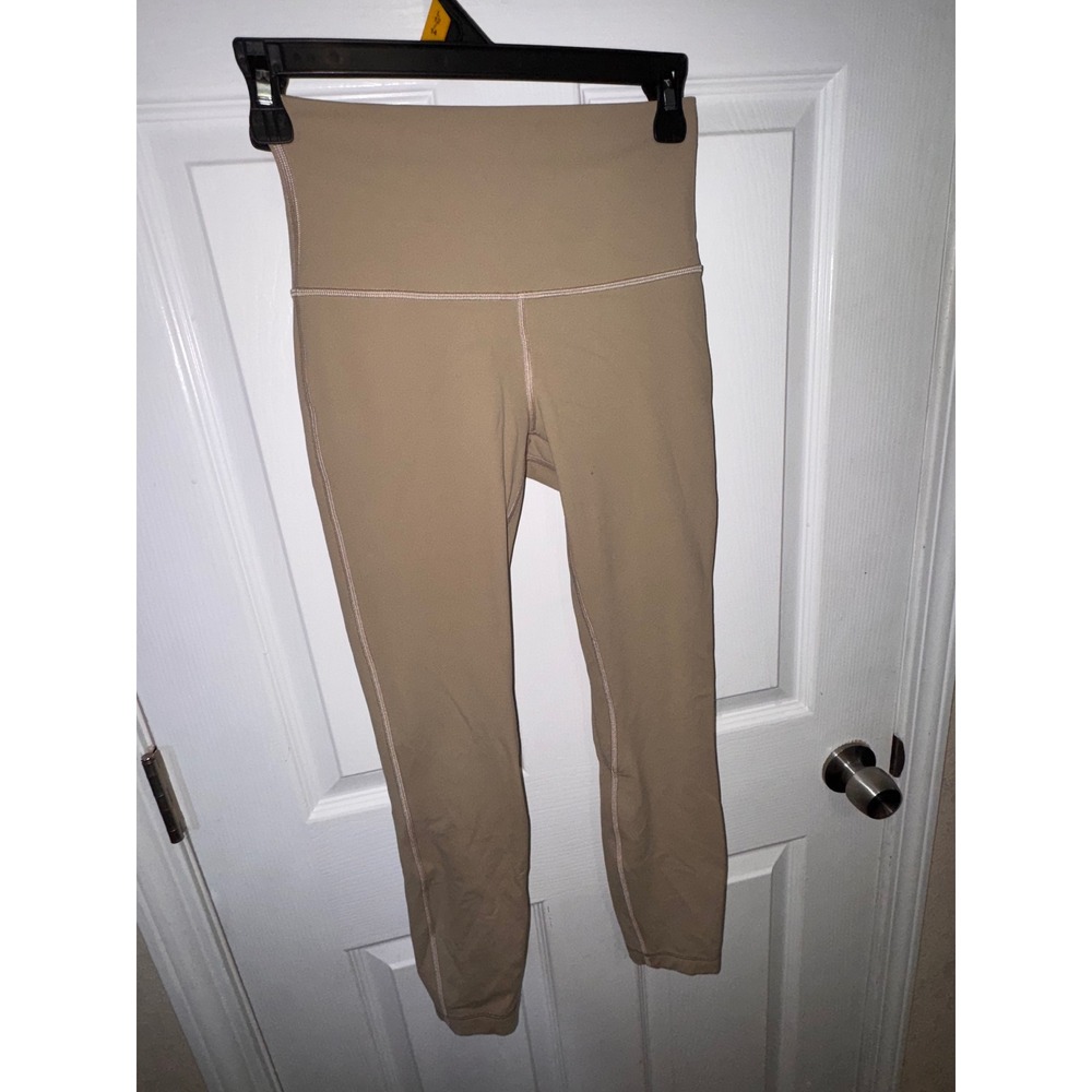 Lululemon size 4 like new 25"